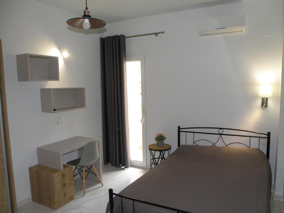 Talos Apartments And Studios Ираклио Екстериор снимка