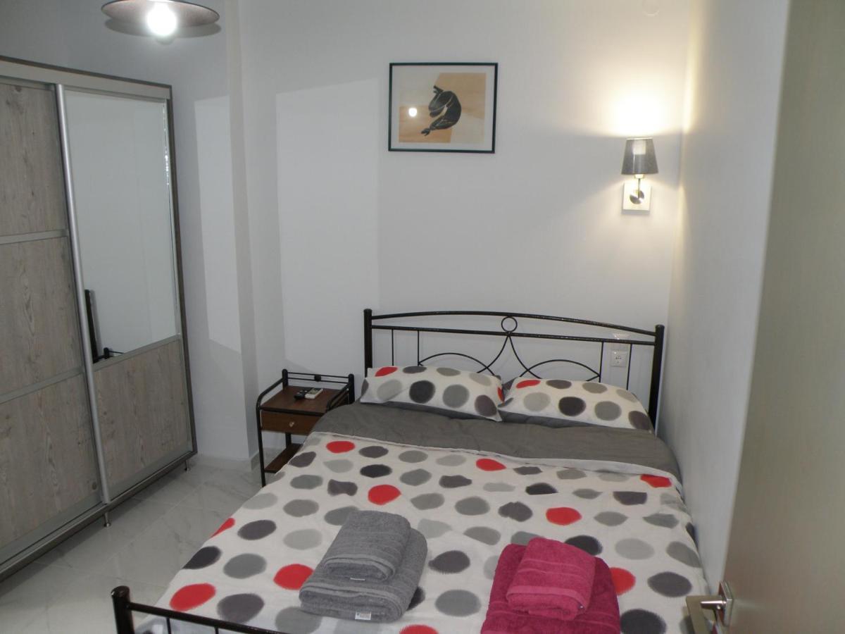 Talos Apartments And Studios Ираклио Екстериор снимка