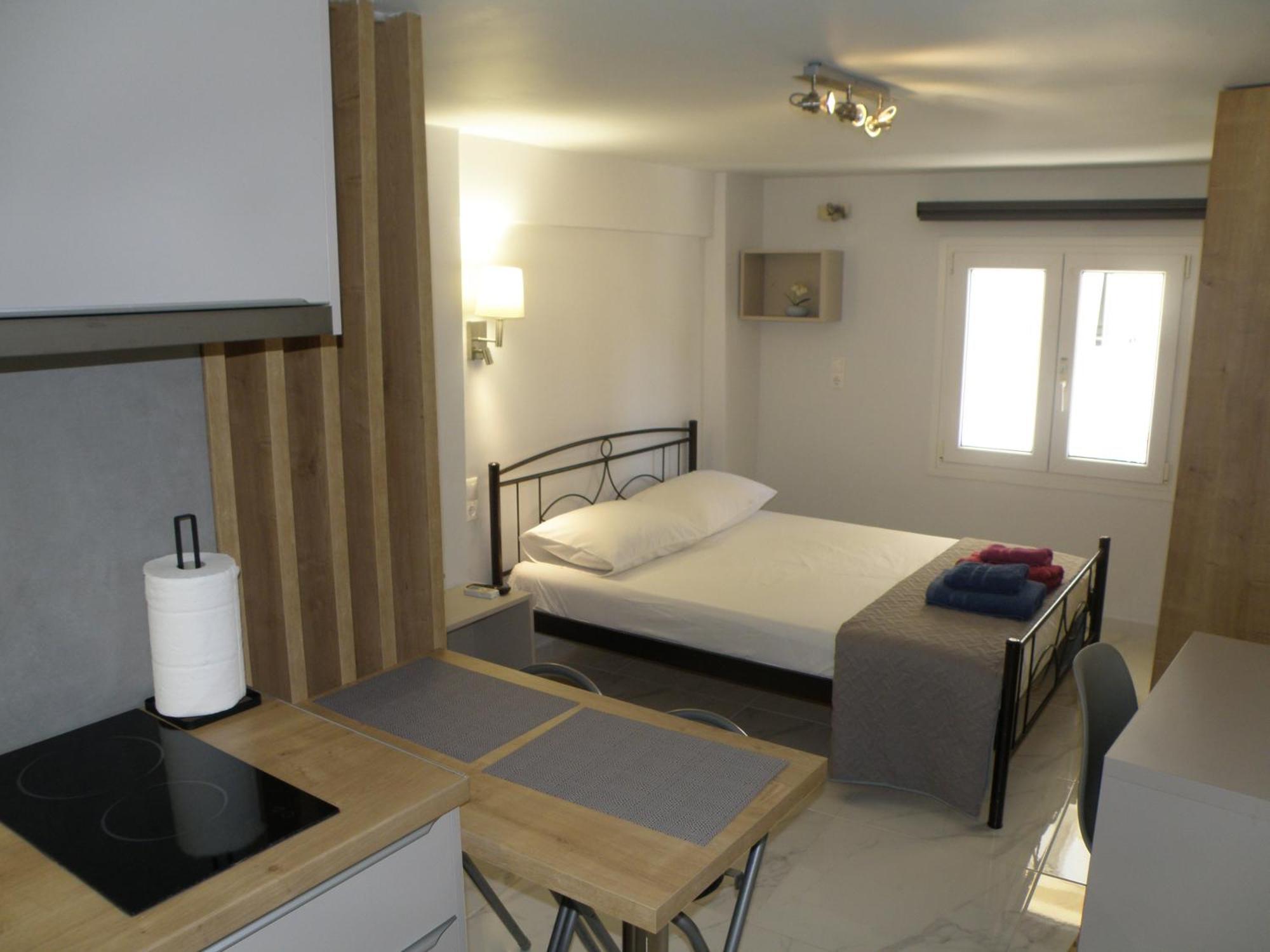 Talos Apartments And Studios Ираклио Екстериор снимка